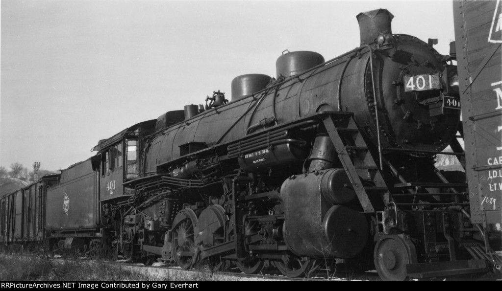 MILW 2-8-2 #401 - Milwaukee Road